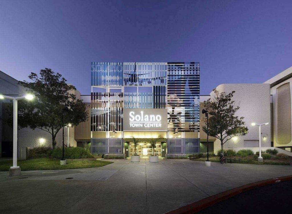 Solano Town Center Mall, CA